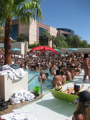 MGM Grand Vegas Wet Republic